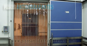 CORTINA HAWAIANA | PISOS ANTIDERRAPANTES | CORTINA HAWAIANA | PISOS ANTIDERRAPANTES |